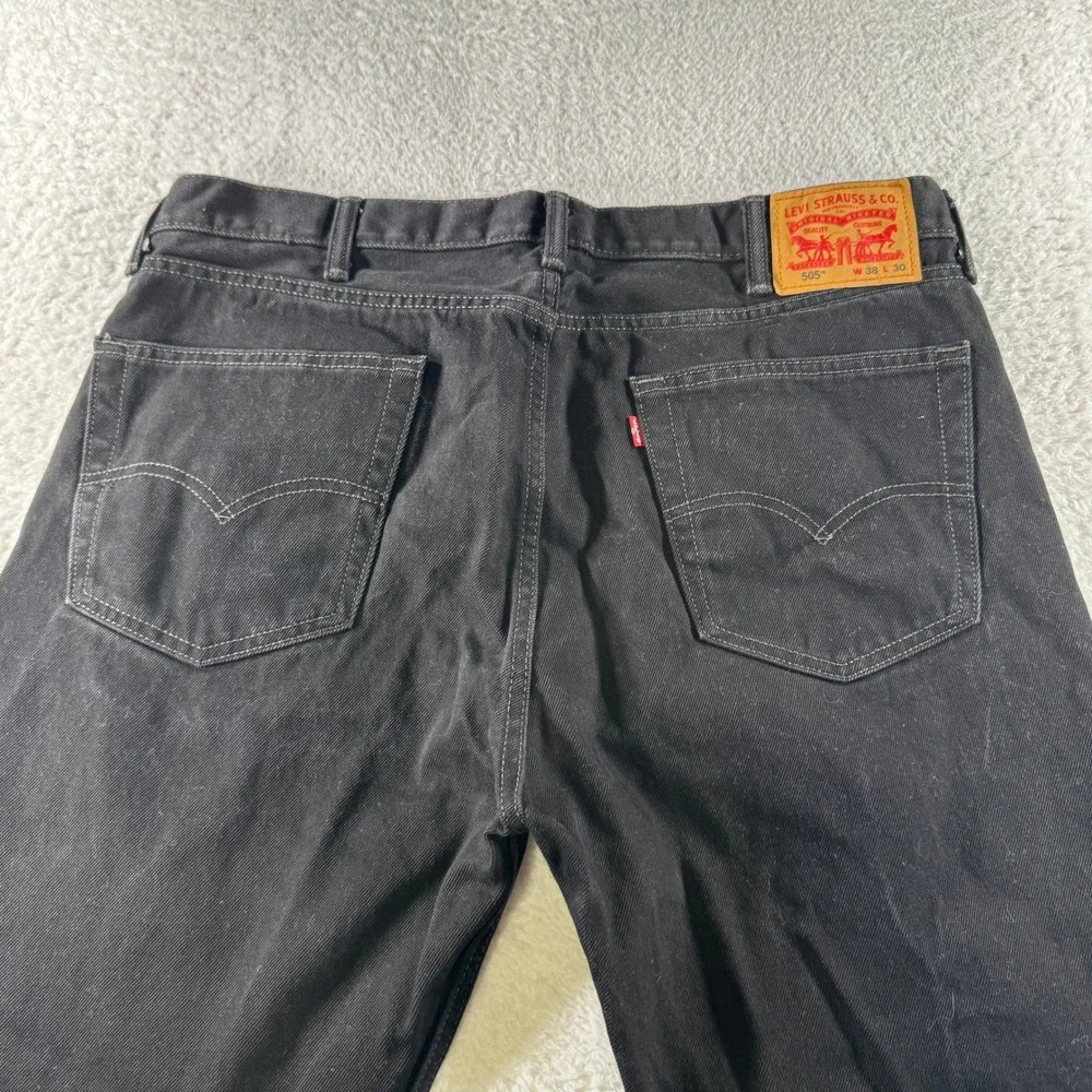 Levi's 505 38x30 Regular Fit Straight Leg Denim‎ Jeans Pants Men's Black Clean